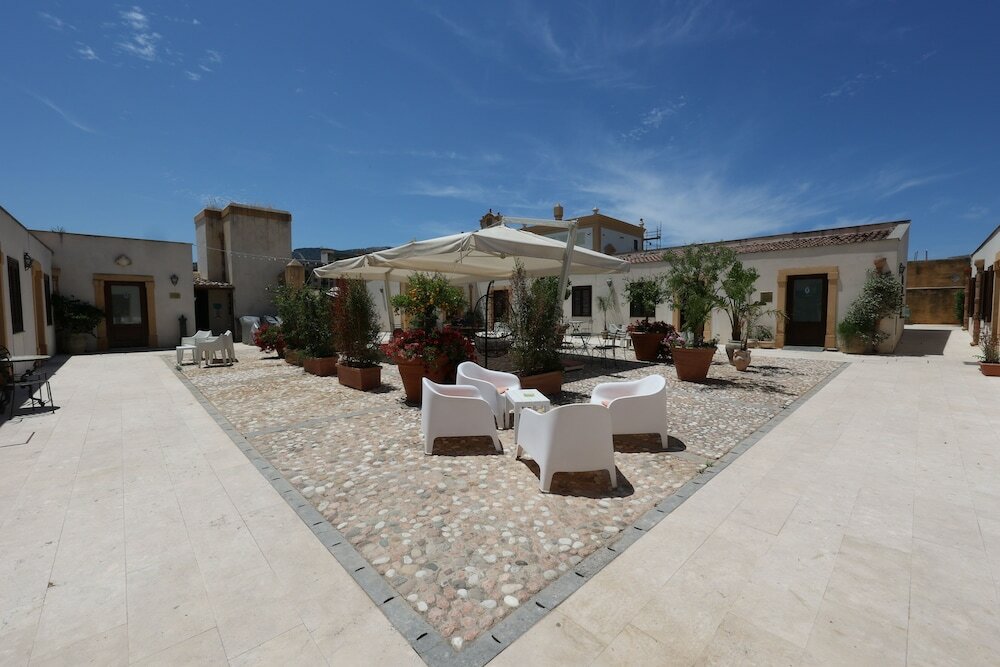 Фото Villa Lampedusa Hotel & Residence