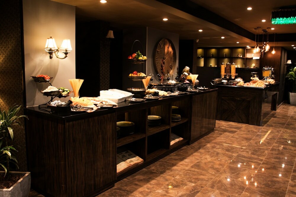 Фото Seas Hotel Amman