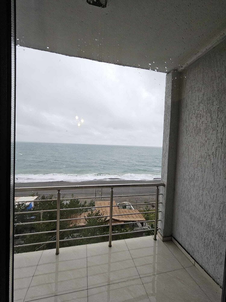 Фото Iveri Beach