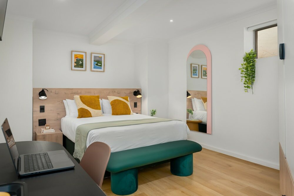 Фото Neighbourgood Hill