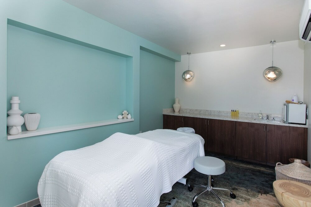 Фото Carmel Beach Hotel