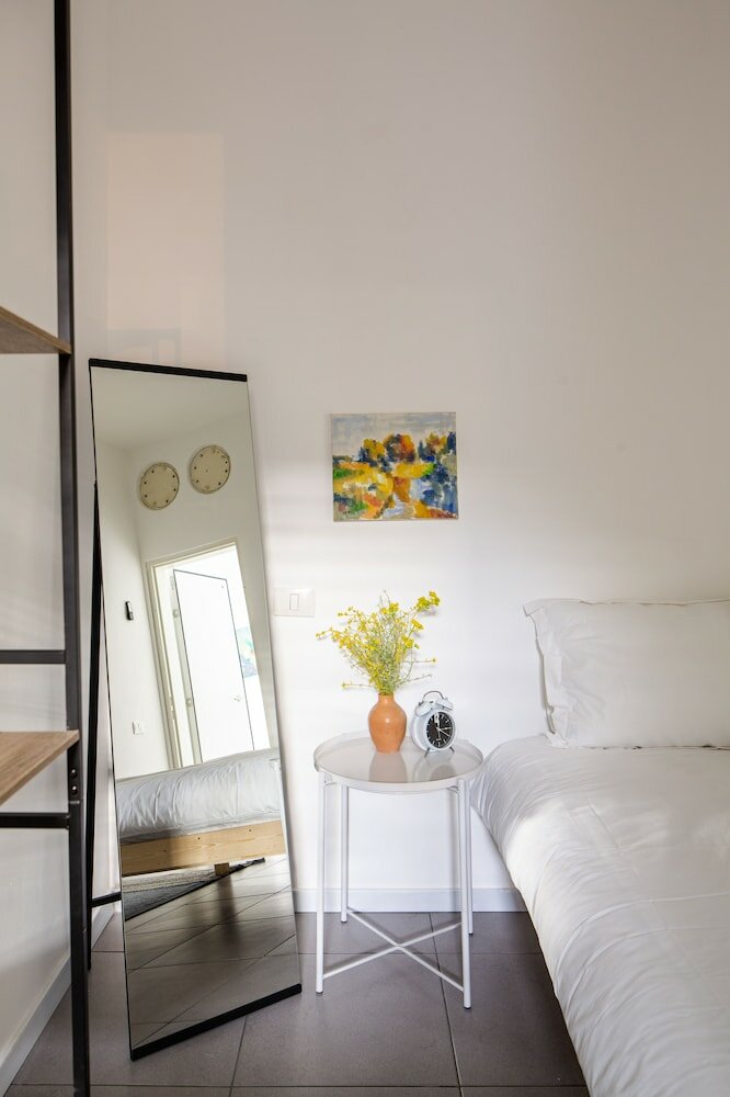 Фото Cozy 2bdr with Parking