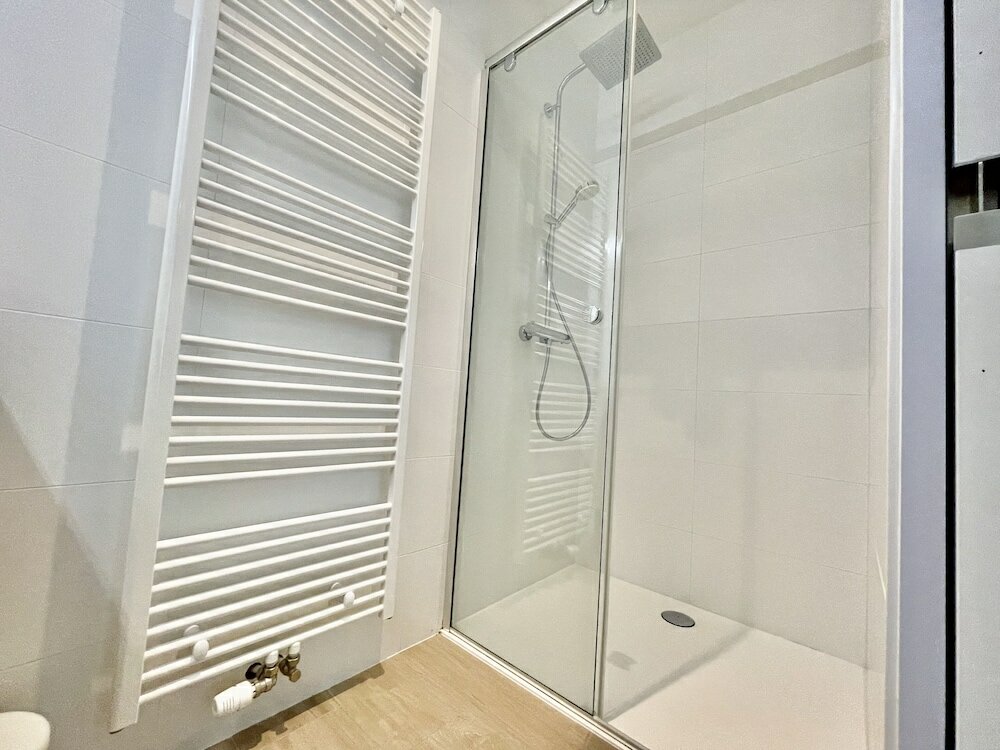 Фото One Lux Stay near Diamond District