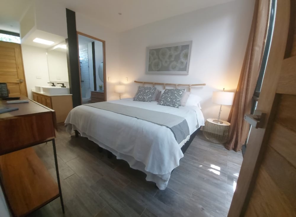 Фото Increíble Townhouse con piscina privada