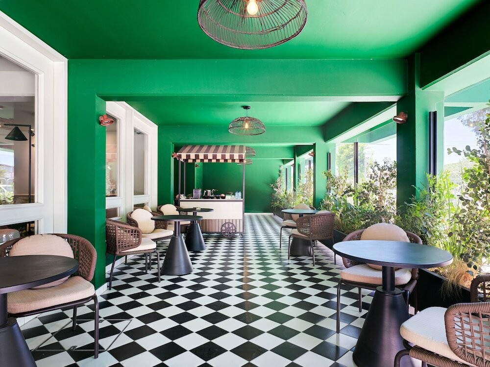 Фото Liv The City Suites