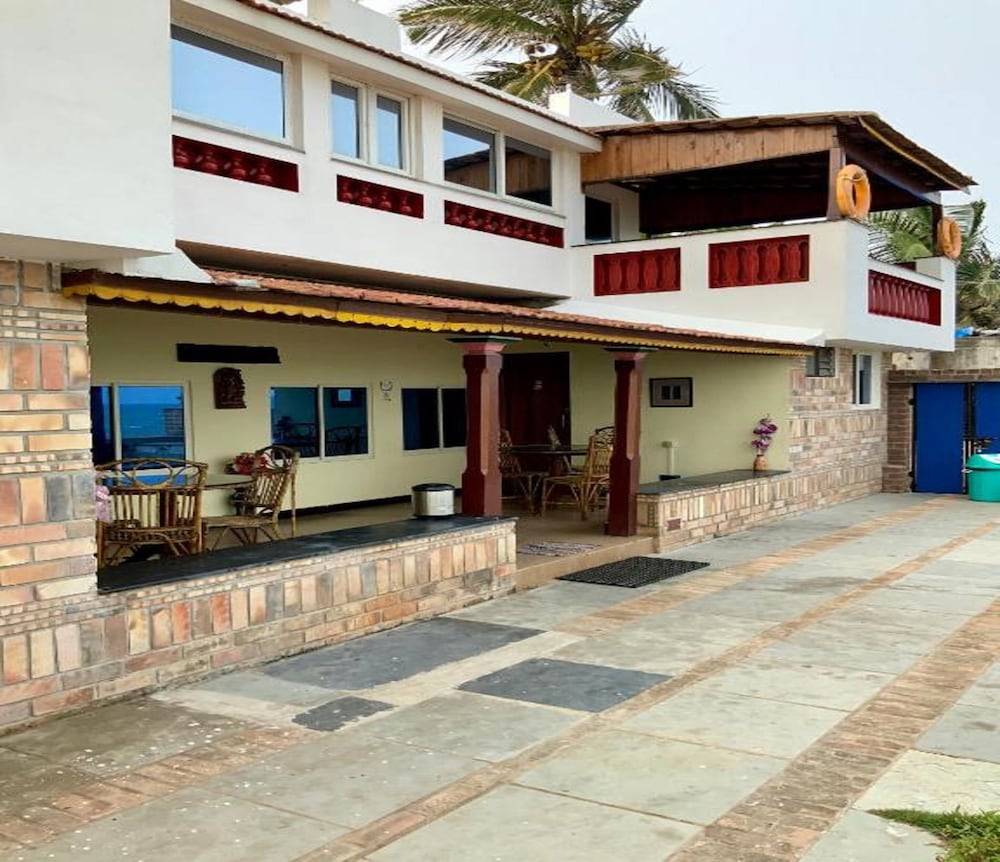 Фото отеля 3