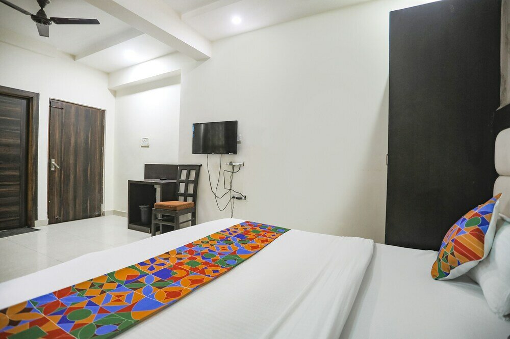 Фото Fabhotel Heritage Villa