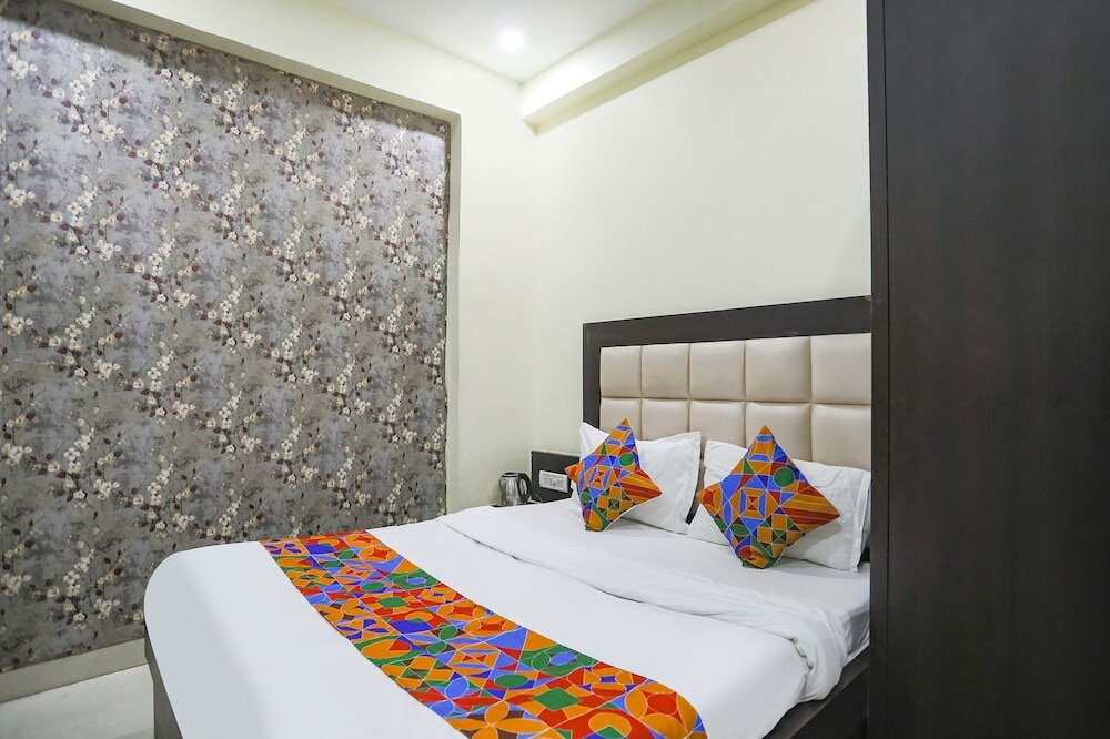 Фото Fabhotel Heritage Villa