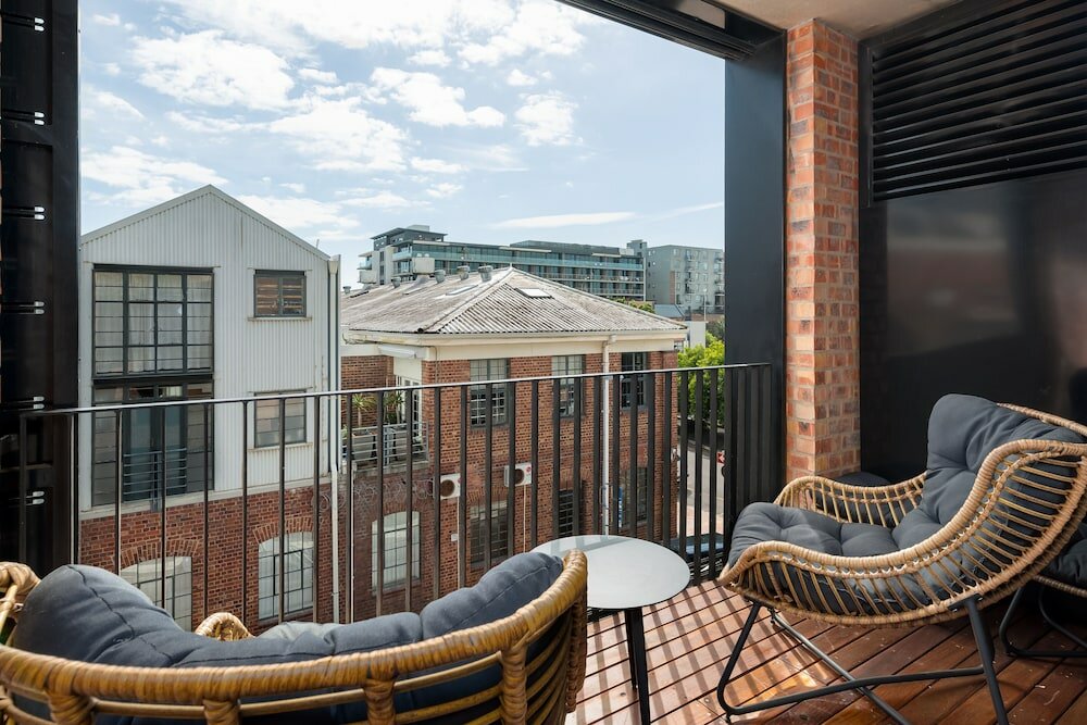 Фото The Signature 109