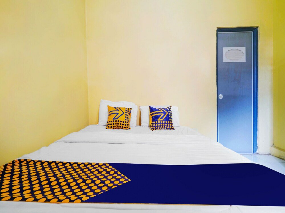 Фото Spot On 91638 Anna Homestay Syariah