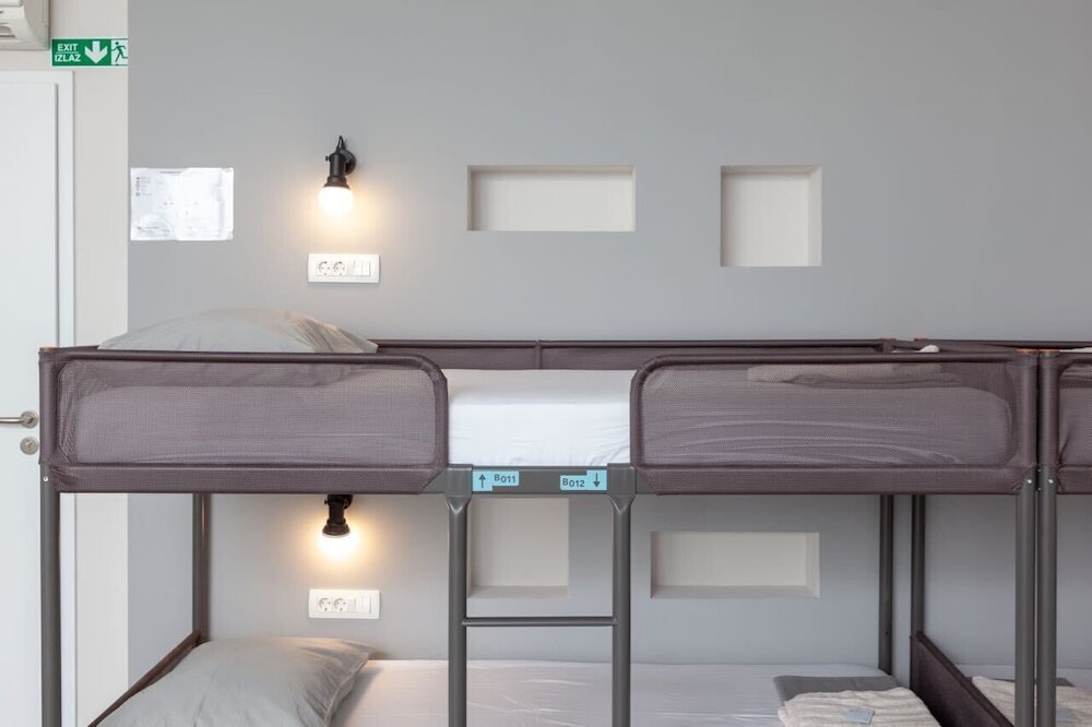 Фото Hostel Makarska