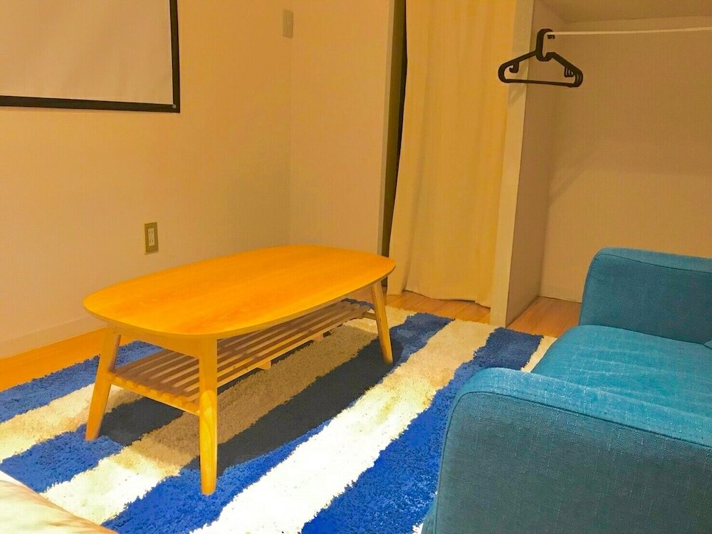 Фото Local Nishijin Apartment