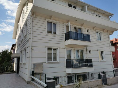 Yildiz Apart