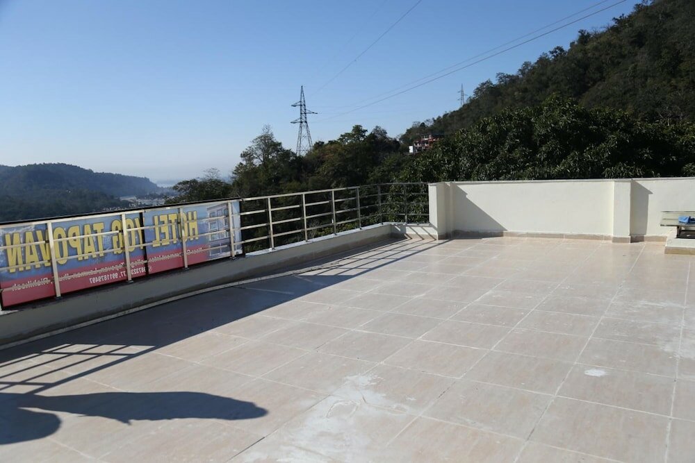 Фото Hotel Yog Tapovan