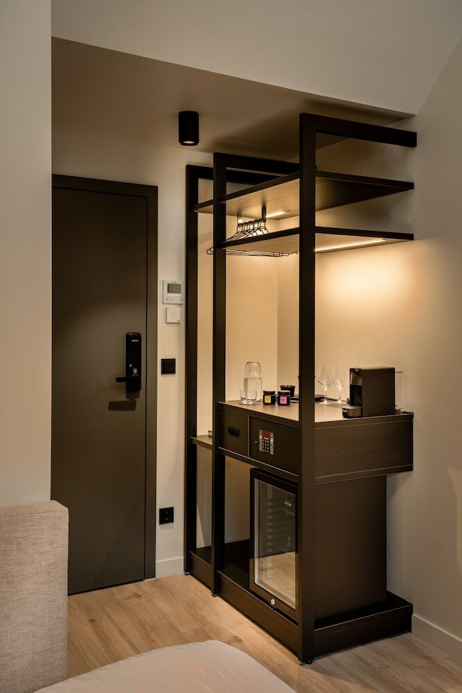 Фото The Adams - Self Check-in Design Hotel