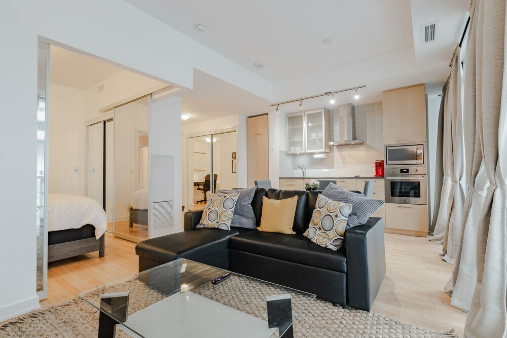 Фото Sterling Suites - Financial District