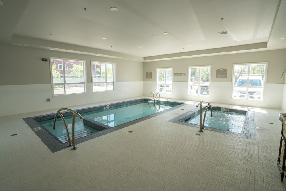 Фото Park Inn by Radisson, Kelowna