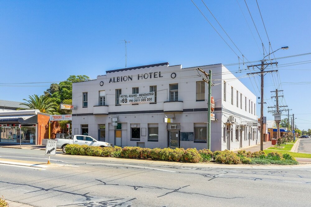 Фото отеля 3