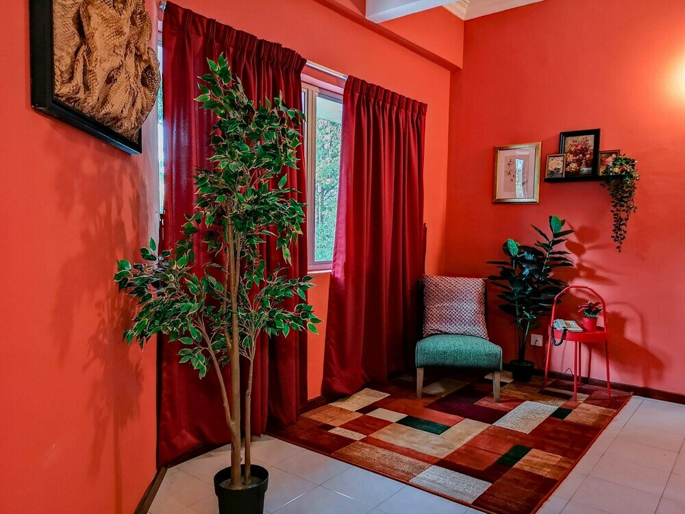 Фото Aurora Court