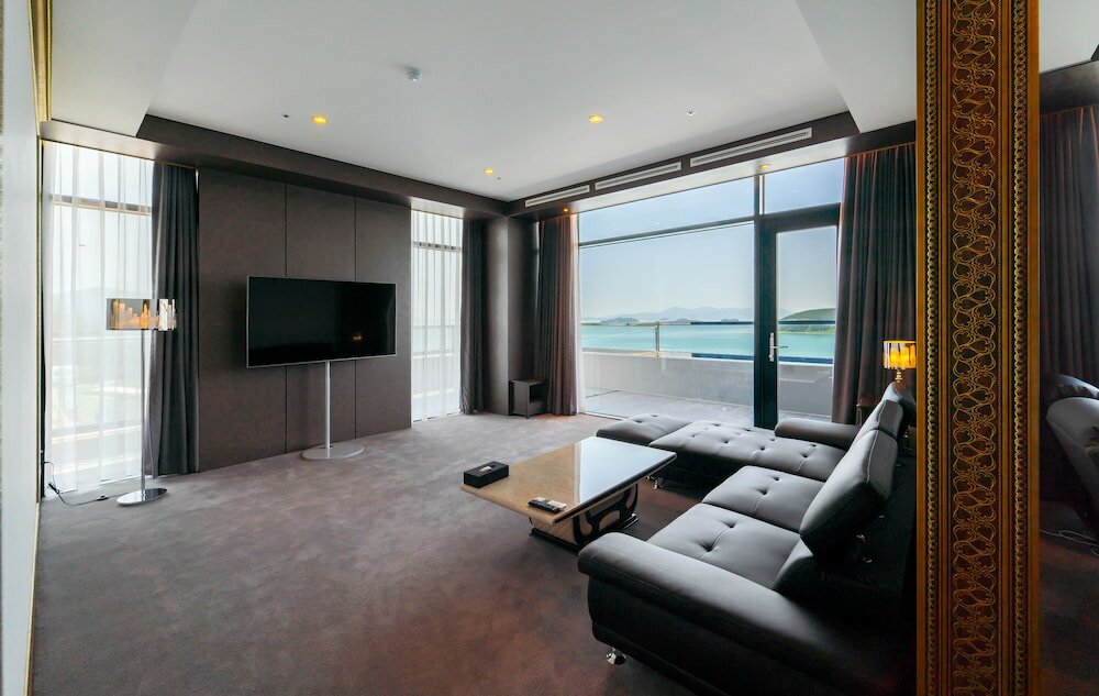Фото Hotel Jcs Yeosu