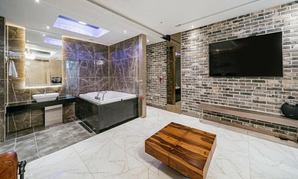 Фото Daegu J Hotel