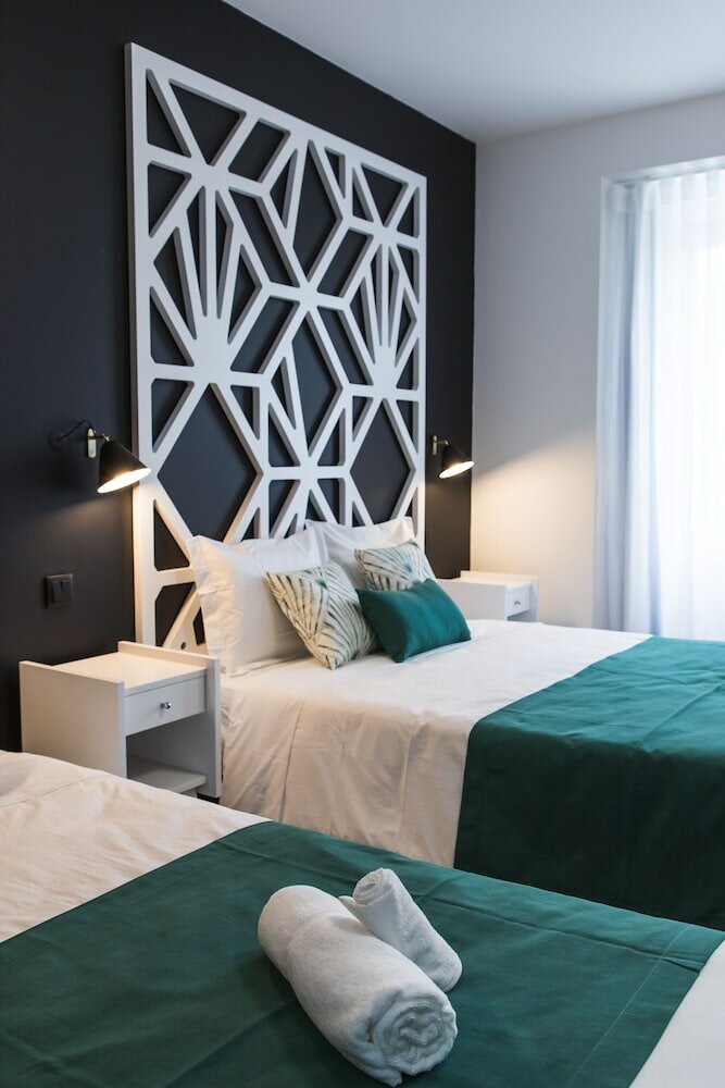 Фото The Twenties Rooms & Suites