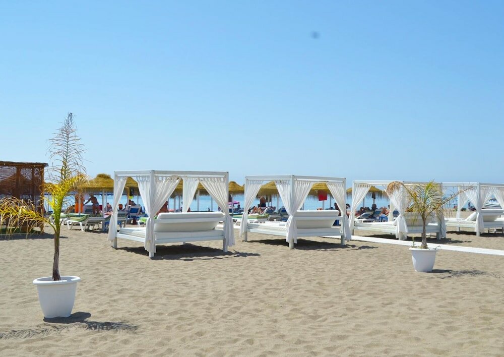 Фото Hof van Holland Carihuela