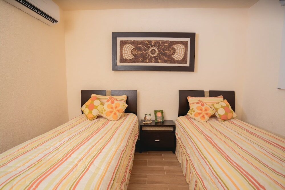 Фото Juub Luxury 3 Bedroom House at Playa diamante