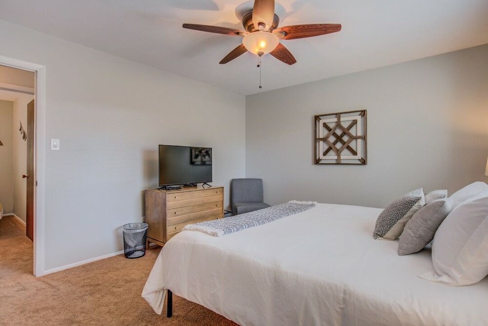 Фото Dog-friendly by the Garden & Occ Shops & Dining