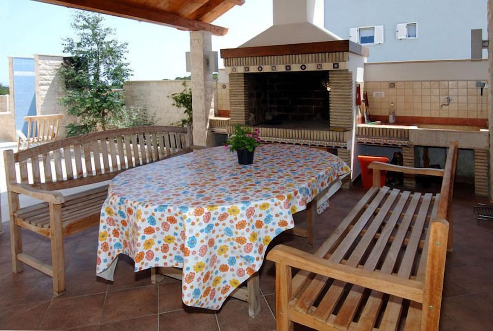 Фото Apartments Flora