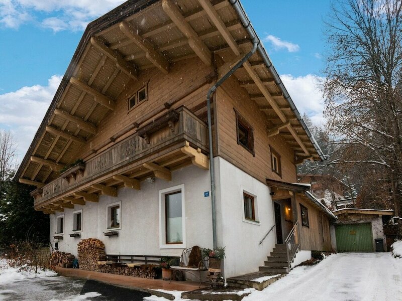 Гостиница Cozy Apartment in Kitzbuhel near Ski Area