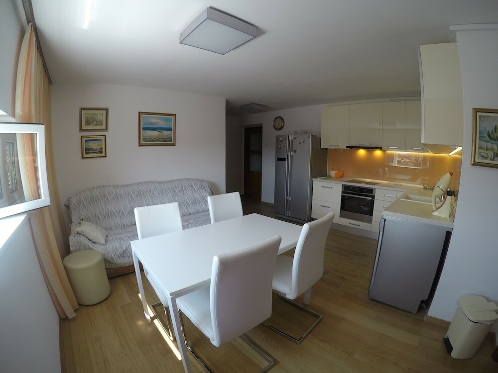 Фото Apartments Istarska - Adults Only