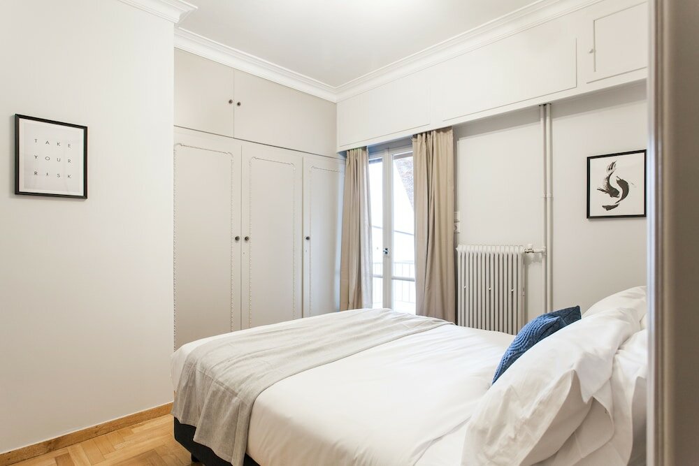 Фото Upstreet Deluxe & Stylish 2 Bd Apartment