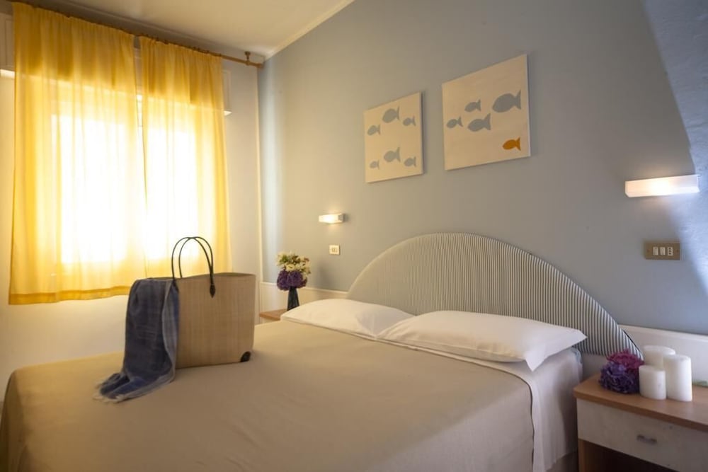 Фото Hotel Antares