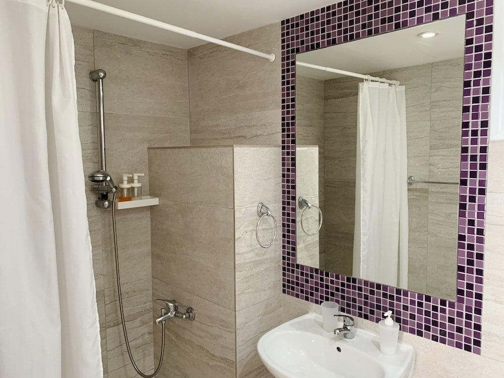 Фото Rainbow Apartments