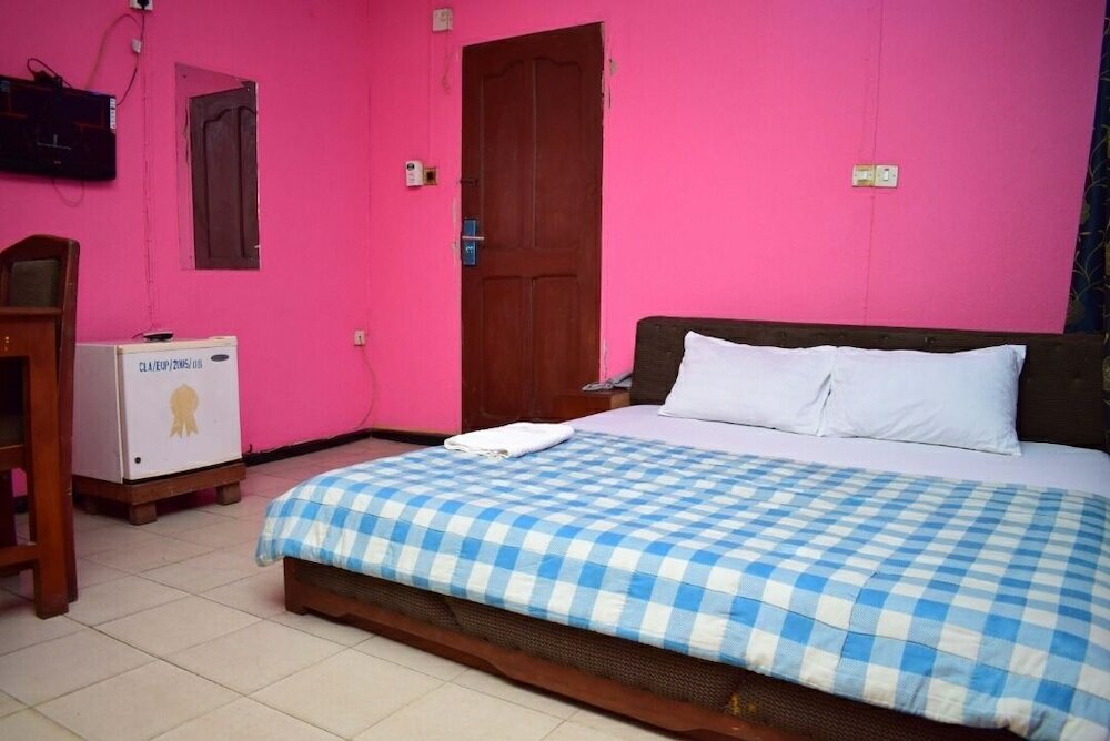 Фото Classic hotel