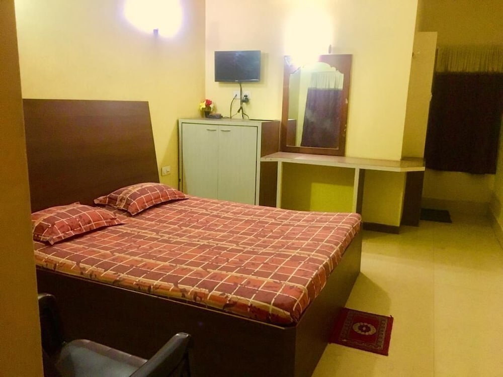 Фото Hotel Krusti Resort