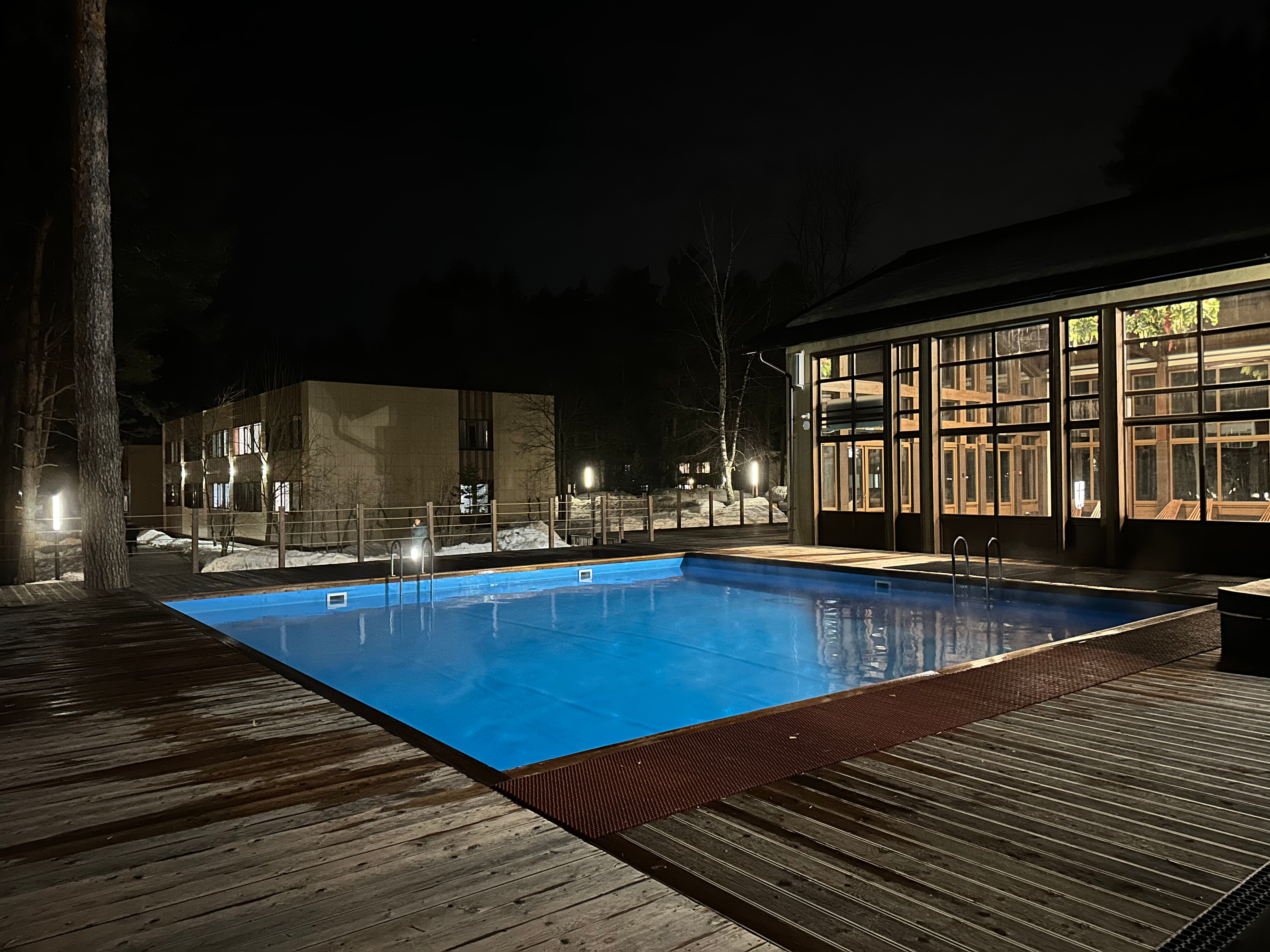 Фото Времена года в зелёном городе