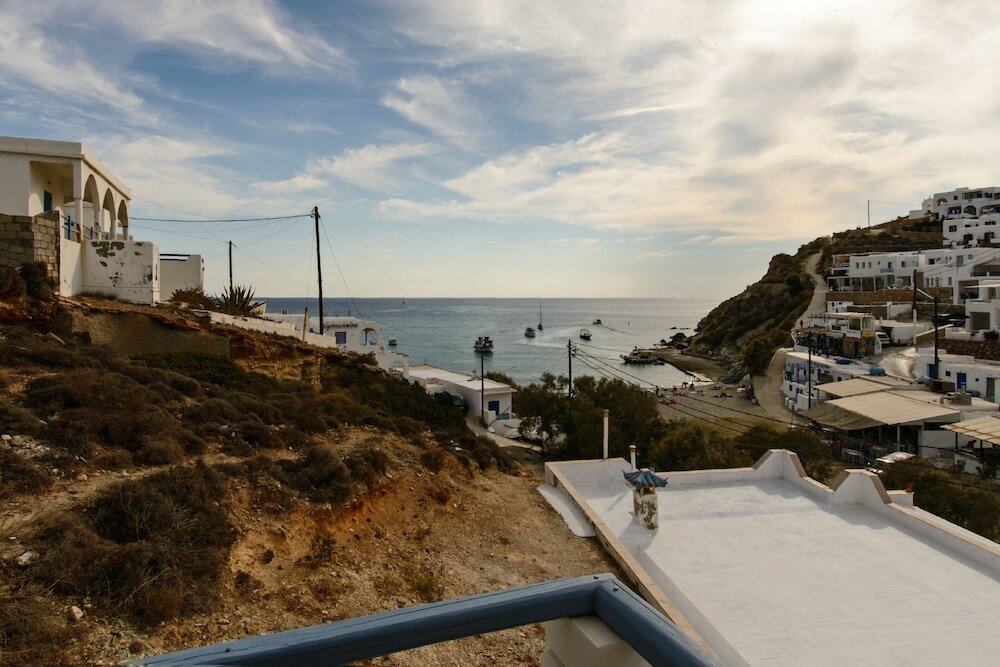 Фото Perigiali Rooms & Apartments Folegandros