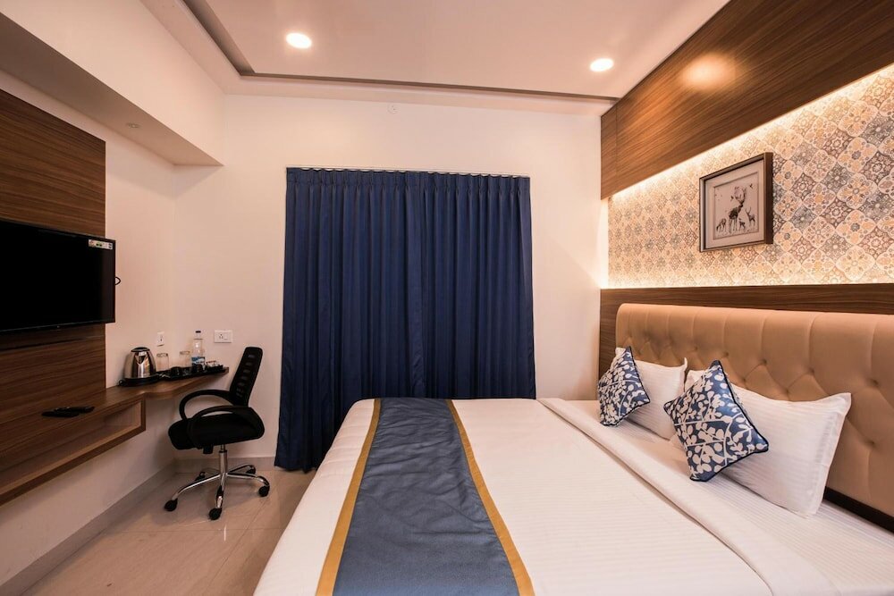 Фото Hotel Sma Grand Inn