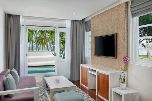Гостиница Avani Kalutara Resort в Калутаре