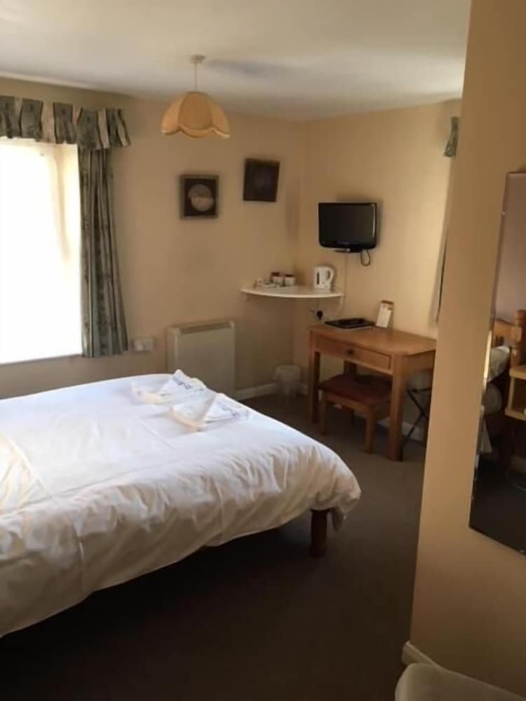 Фото Low Wood Hall Hotel