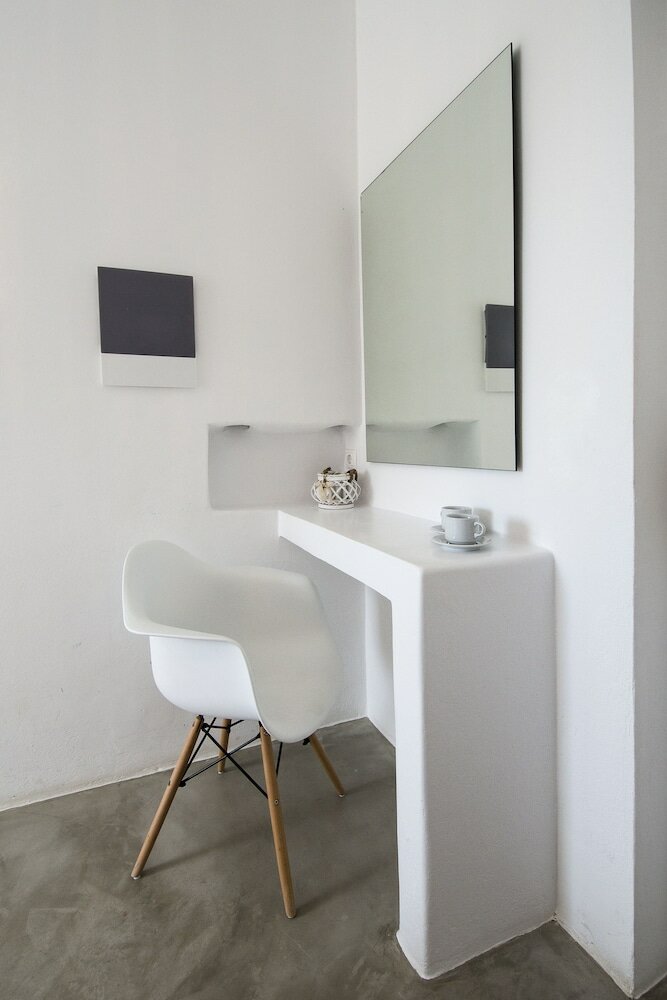 Фото Perigiali Rooms & Apartments Folegandros