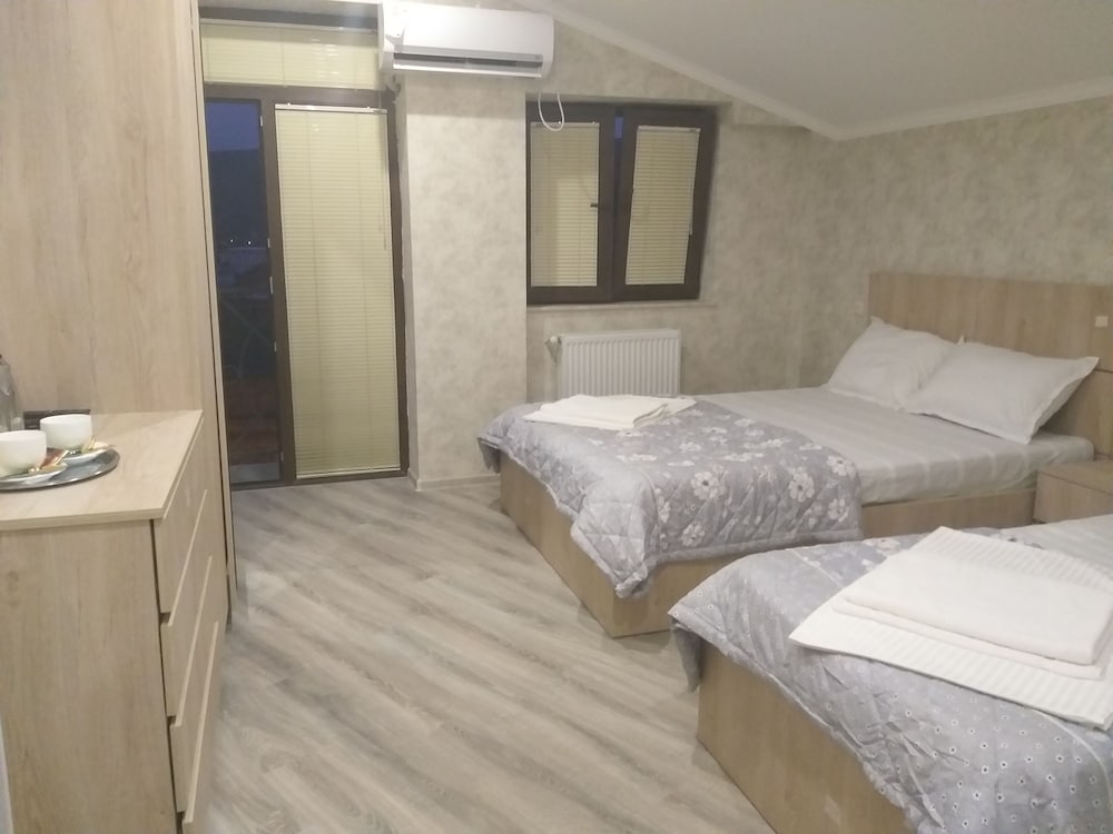 Фото Tbilisi Center Hotel