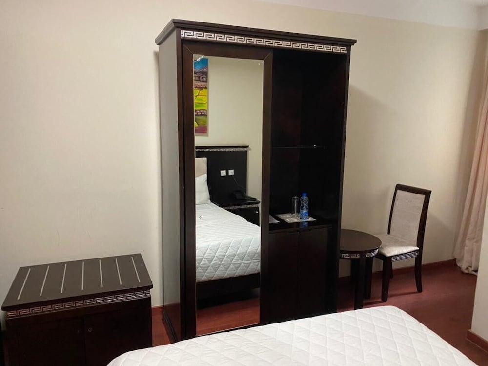 Фото Canaan Hotel International