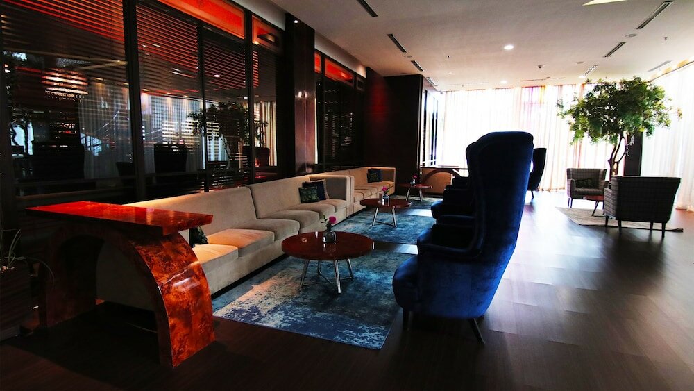 Фото The Arista Hotel