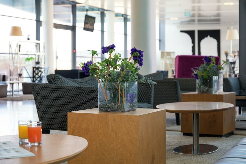 Фото West All Suite