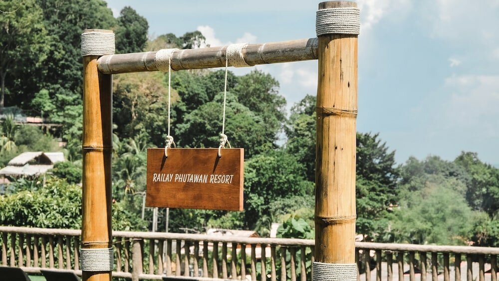 Фото Railay Phutawan Resort