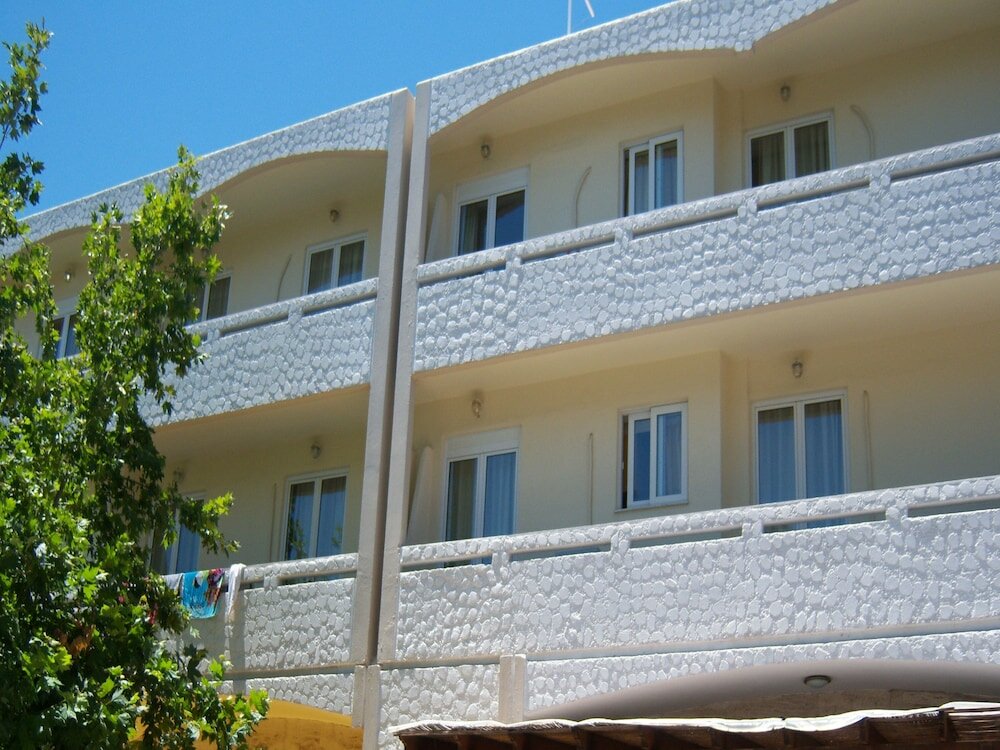 Фото Fantasia Hotel Apartments