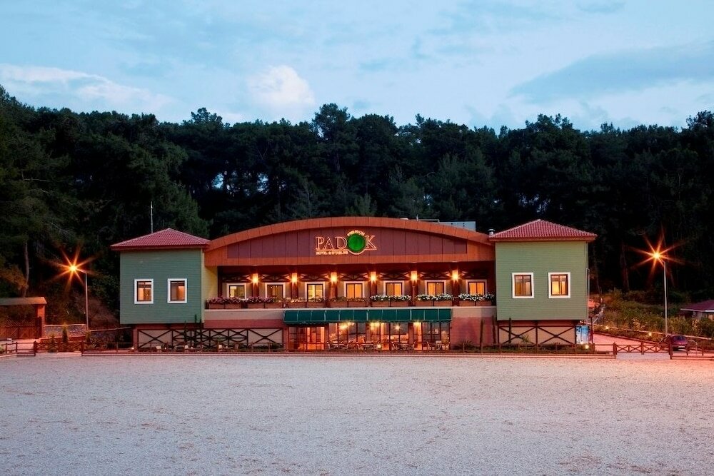 Фото Padok Premium Hotel & Stables